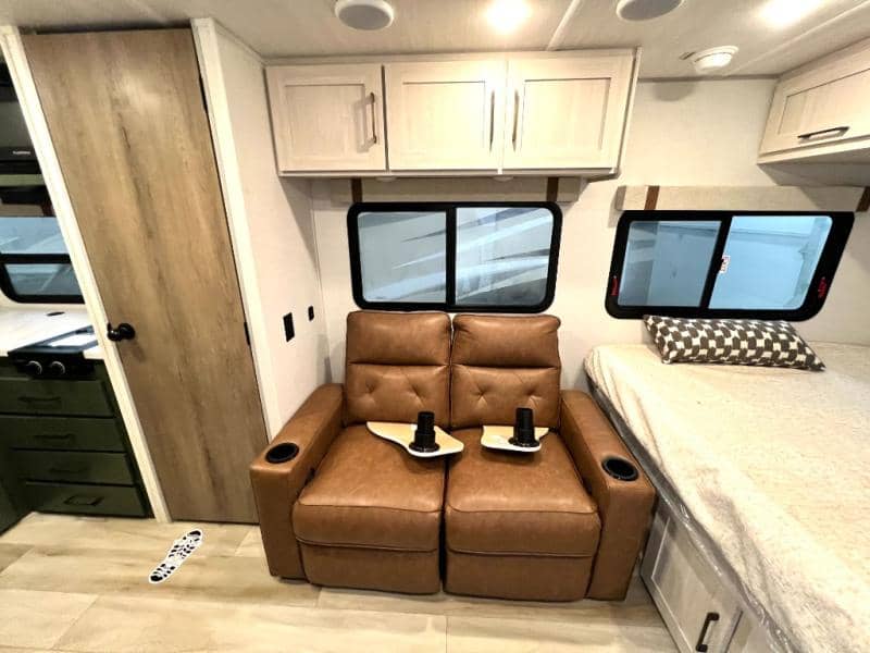 2026 Forest River 2026 Forest River No Boundaries - thumbnail 5