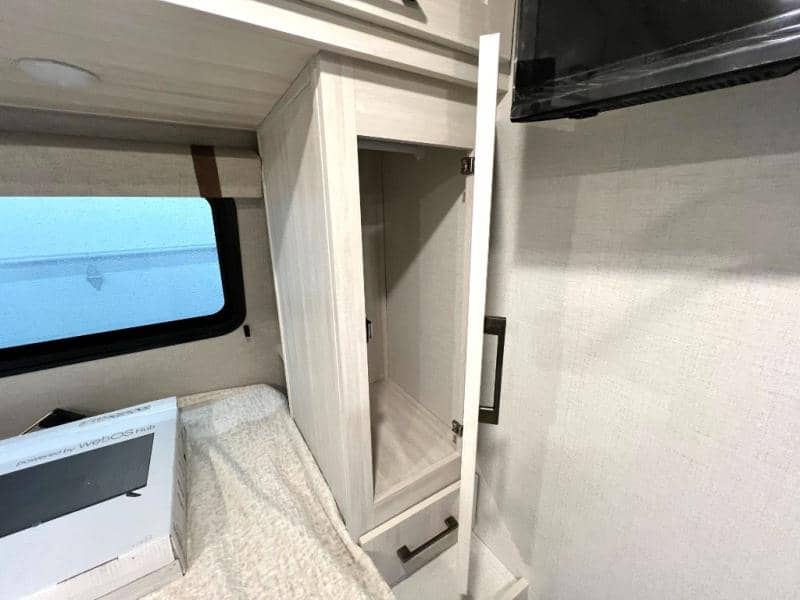 2026 Forest River 2026 Forest River No Boundaries - thumbnail 9