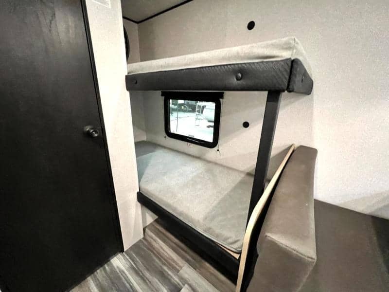 2026 Jayco 2026 Jayco Jay Flight SLX - thumbnail 27