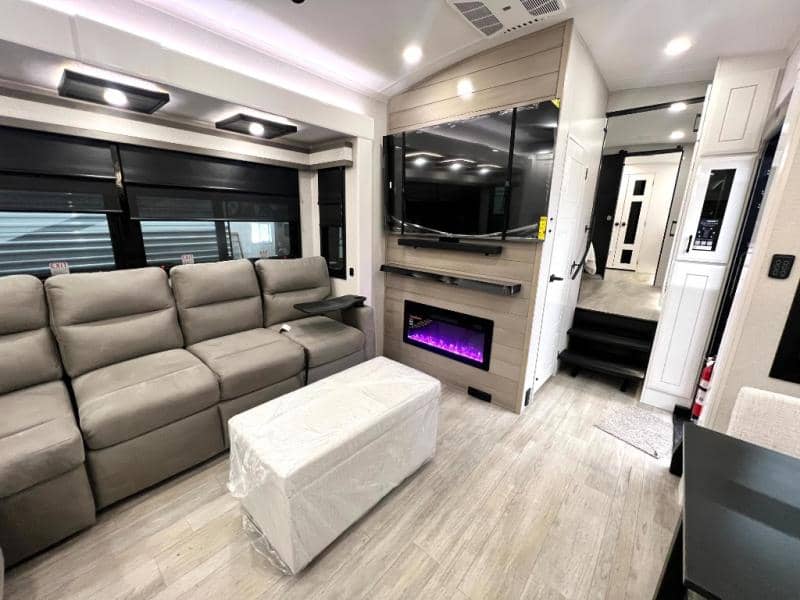 2026 Jayco 2026 Jayco Pinnacle - thumbnail 19