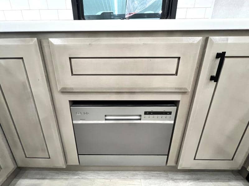 2026 Jayco 2026 Jayco Pinnacle - thumbnail 31