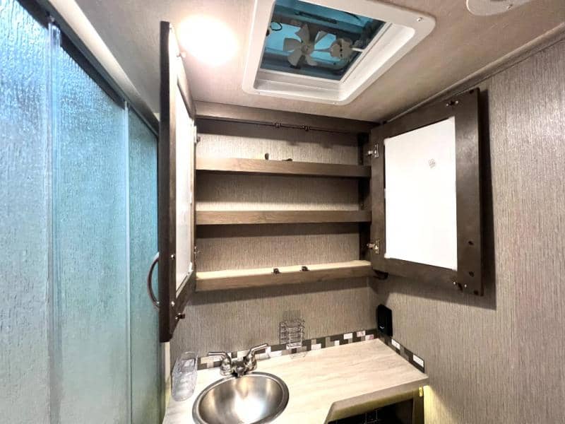 2022 NeXus RV 2022 NeXus RV Viper - thumbnail 26