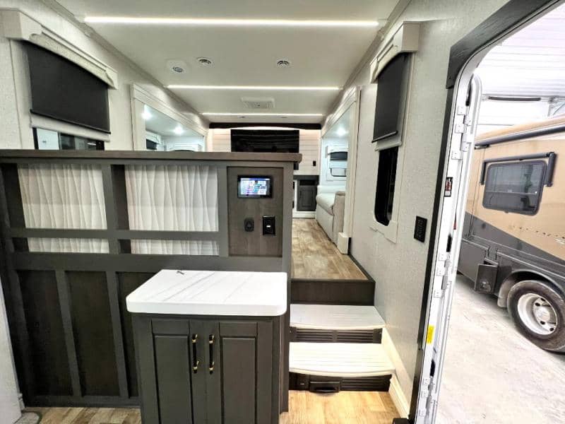 2024 CrossRoads 2024 CrossRoads Redwood - thumbnail 23