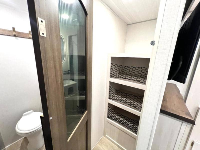 2026 Forest River 2026 Forest River Surveyor Legend - thumbnail 25