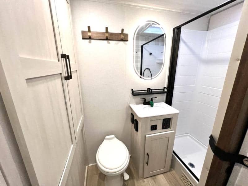 2026 Forest River 2026 Forest River Surveyor Legend - thumbnail 26