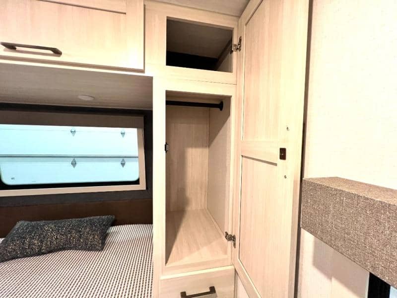 2026 Forest River 2026 Forest River Surveyor Legend - thumbnail 37