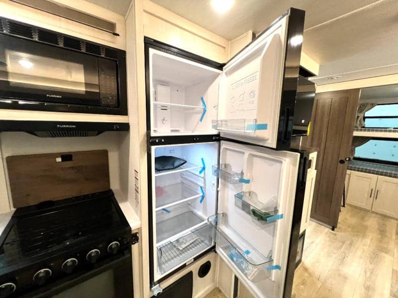 2026 Forest River 2026 Forest River Surveyor Legend - thumbnail 23