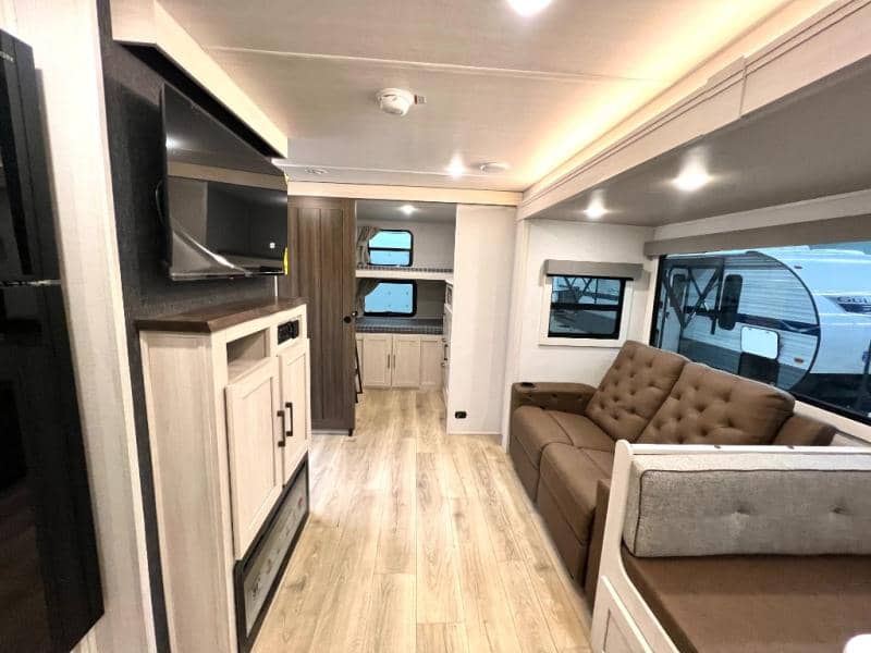 2026 Forest River 2026 Forest River Surveyor Legend - thumbnail 24