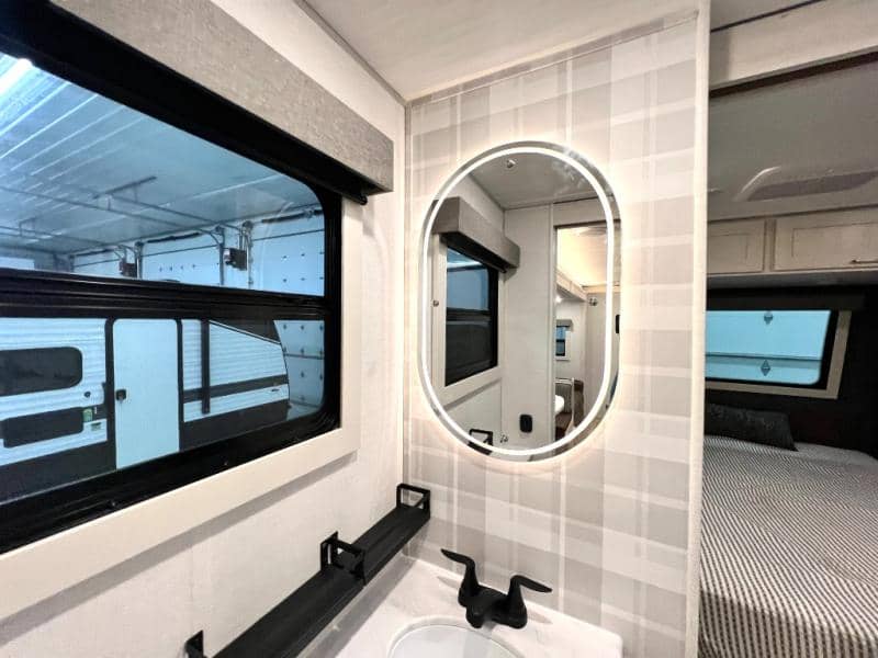 2026 Forest River 2026 Forest River Surveyor Legend - thumbnail 34