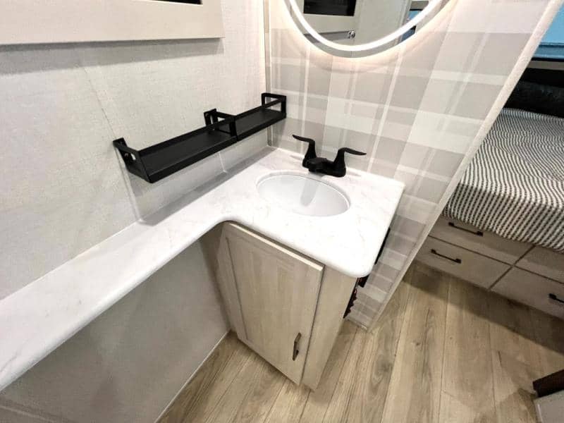 2026 Forest River 2026 Forest River Surveyor Legend - thumbnail 35