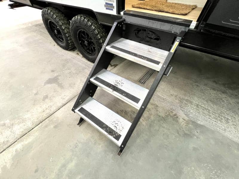 2025 Forest River 2025 Forest River Cherokee Grey Wolf Black Label - thumbnail 8