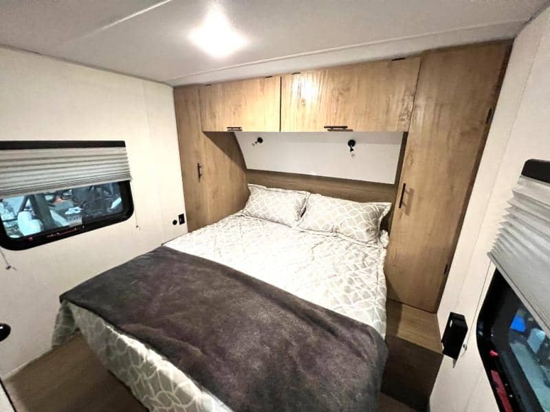 2025 Forest River 2025 Forest River Cherokee Grey Wolf Black Label - thumbnail 27