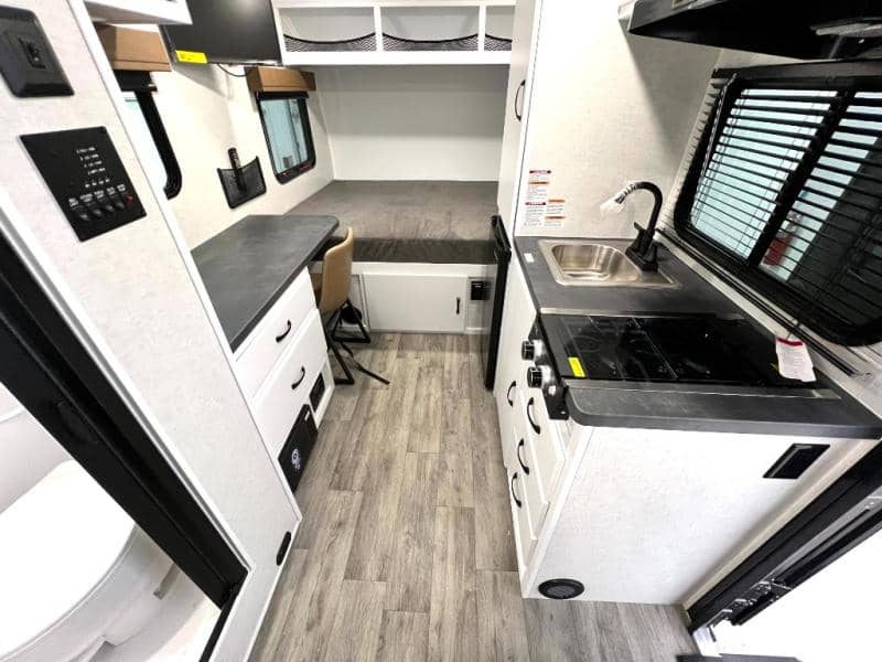 2026 Modern Buggy RV 2026 Modern Buggy RV Country Born Teardrop Trailer - thumbnail 4