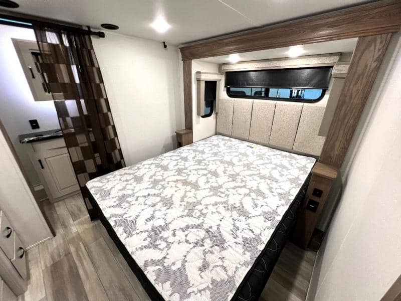 2023 Alliance RV 2023 Alliance RV Paradigm - thumbnail 28