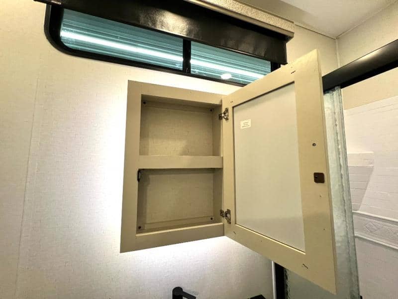 2023 Alliance RV 2023 Alliance RV Paradigm - thumbnail 34