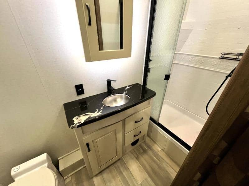 2023 Alliance RV 2023 Alliance RV Paradigm - thumbnail 35