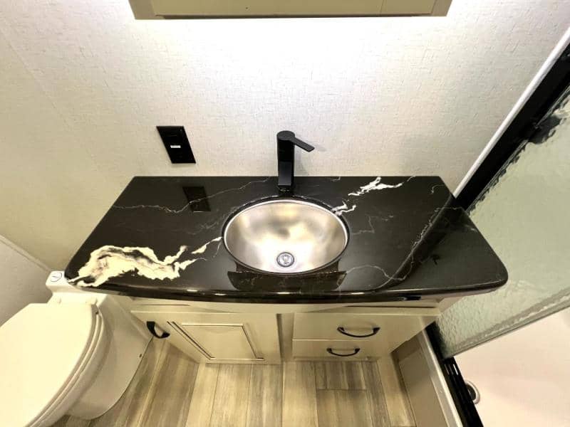 2023 Alliance RV 2023 Alliance RV Paradigm - thumbnail 36