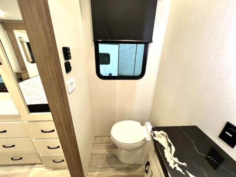 2023 Alliance RV 2023 Alliance RV Paradigm - thumbnail 39