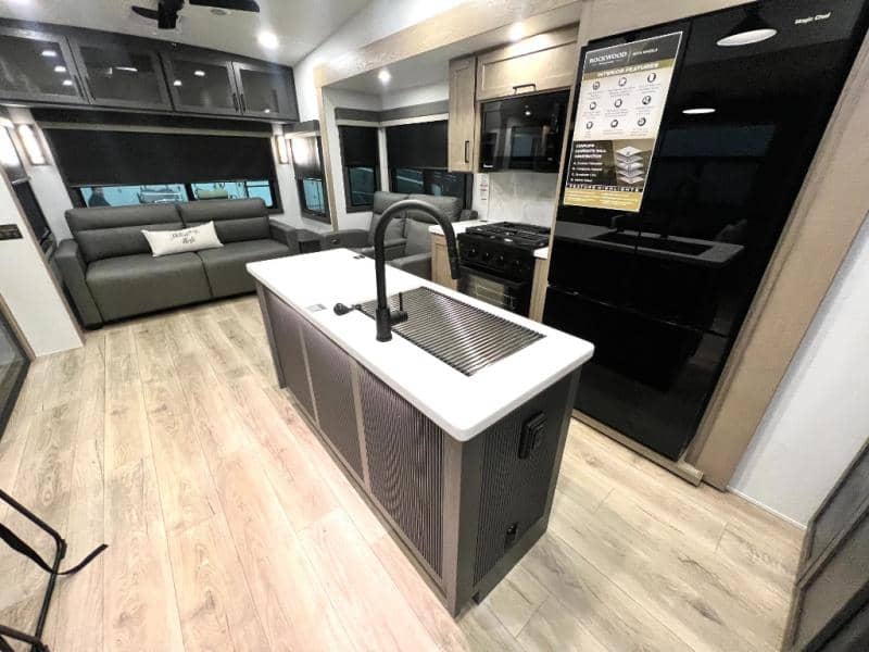 2026 Forest River 2026 Forest River Rockwood Signature - thumbnail 17