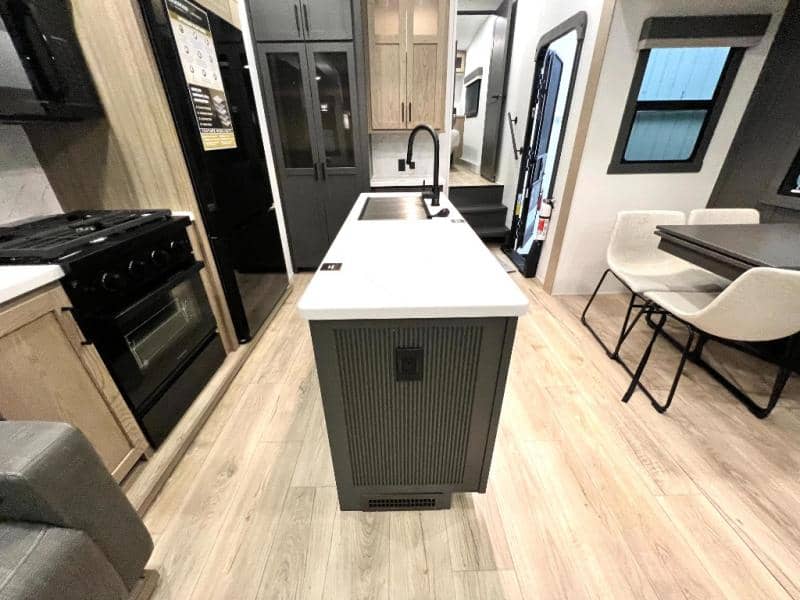 2026 Forest River 2026 Forest River Rockwood Signature - thumbnail 26