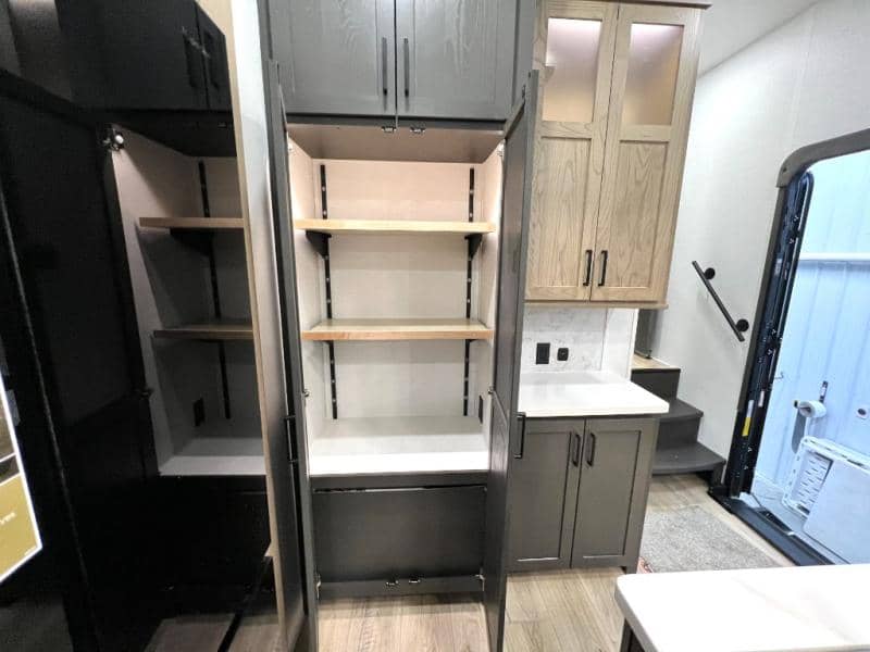 2026 Forest River 2026 Forest River Rockwood Signature - thumbnail 32