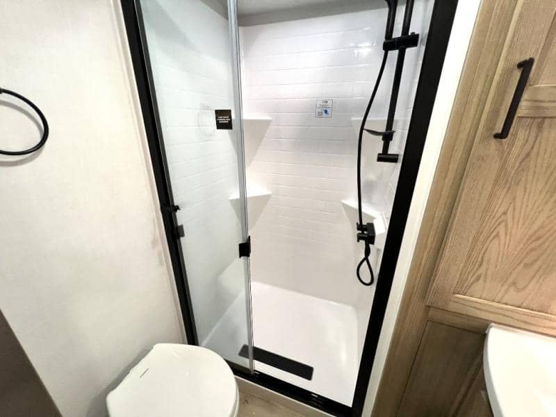 2026 Forest River 2026 Forest River Rockwood Signature - thumbnail 38