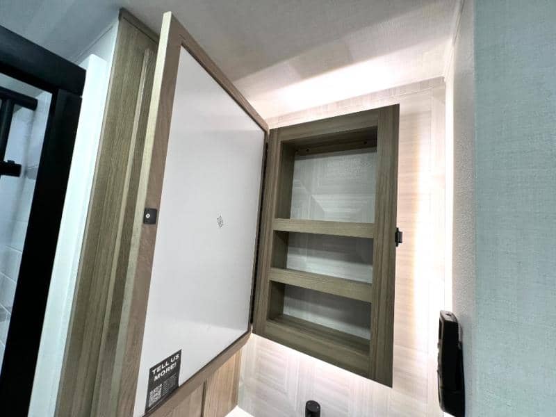 2026 Forest River 2026 Forest River Rockwood Signature - thumbnail 39