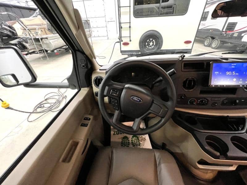 2023 Entegra Coach 2023 Entegra Coach Odyssey - thumbnail 17