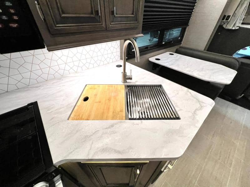 2023 Entegra Coach 2023 Entegra Coach Odyssey - thumbnail 28