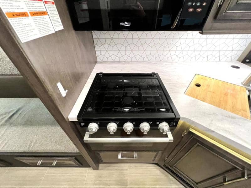 2023 Entegra Coach 2023 Entegra Coach Odyssey - thumbnail 31