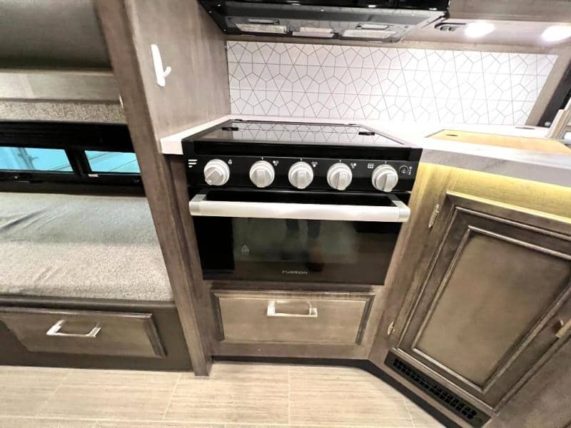 2023 Entegra Coach 2023 Entegra Coach Odyssey - thumbnail 32