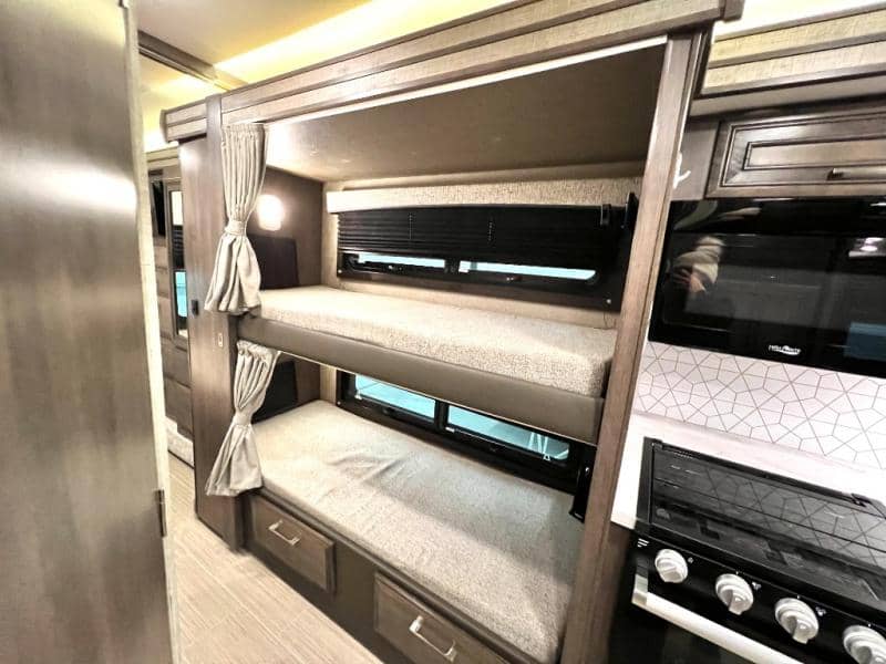 2023 Entegra Coach 2023 Entegra Coach Odyssey - thumbnail 42