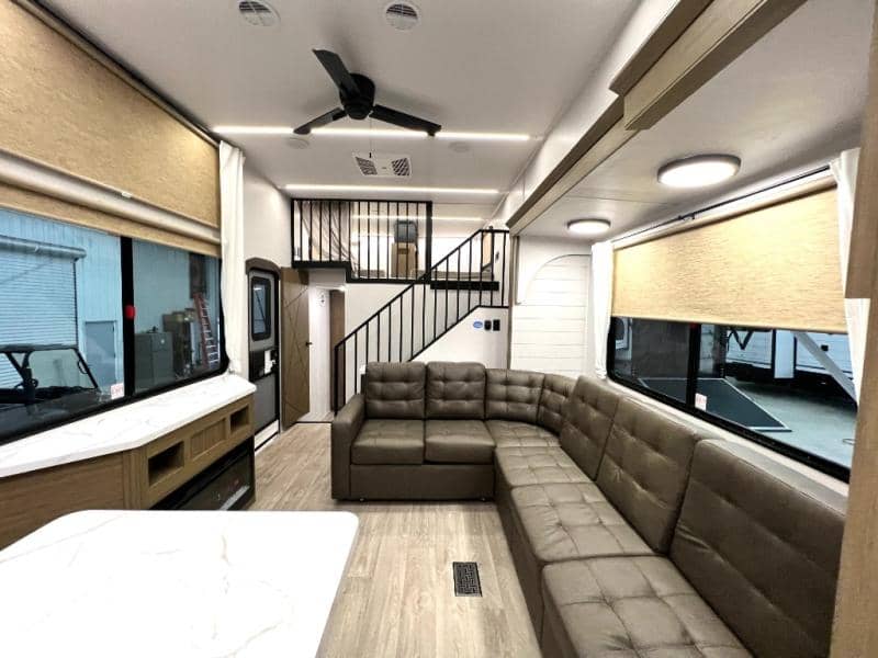 2026 Forest River 2026 Forest River Salem Grand Villa - thumbnail 26