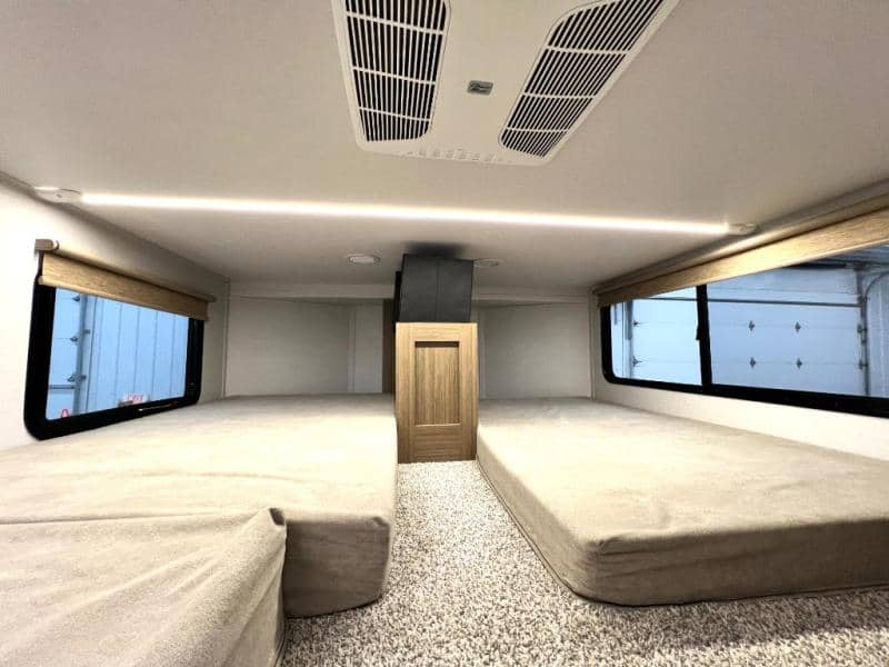 2026 Forest River 2026 Forest River Salem Grand Villa - thumbnail 43