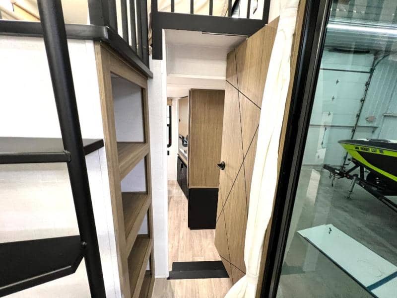 2026 Forest River 2026 Forest River Salem Grand Villa - thumbnail 44