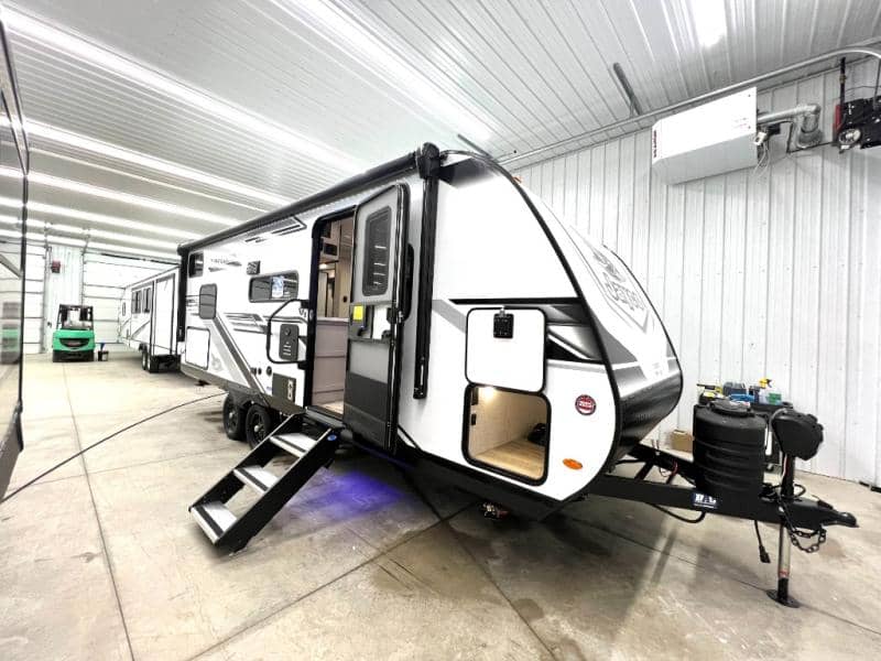 2026 Jayco 2026 Jayco Jay Feather - thumbnail 3