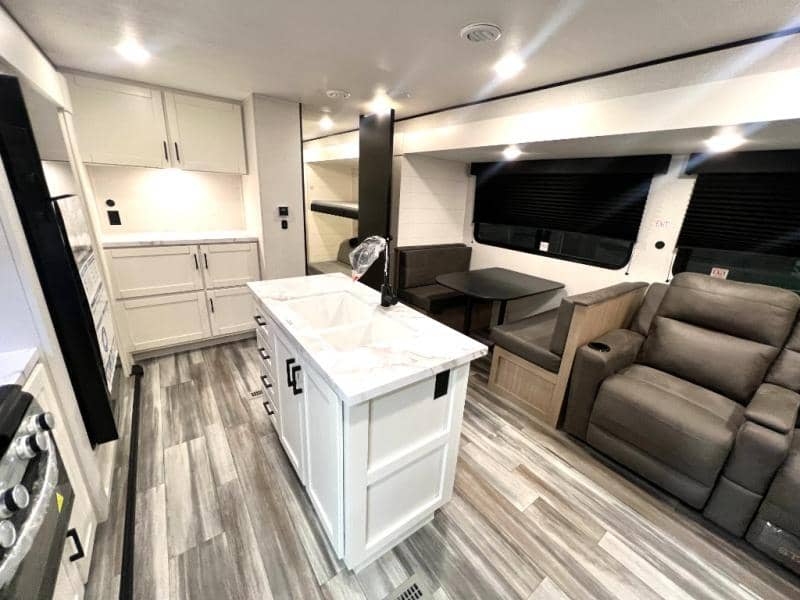 2026 Jayco 2026 Jayco Jay Flight SLX - thumbnail 13