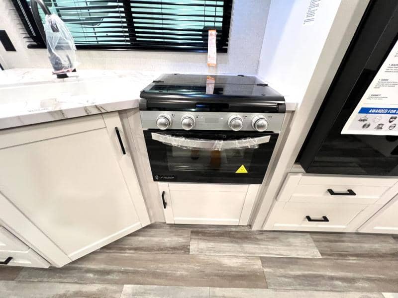 2026 Jayco 2026 Jayco Jay Flight SLX - thumbnail 27