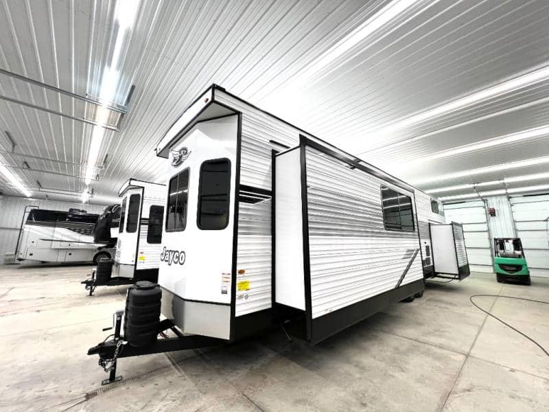 2026 Jayco 2026 Jayco Jay Flight Bungalow - thumbnail 5