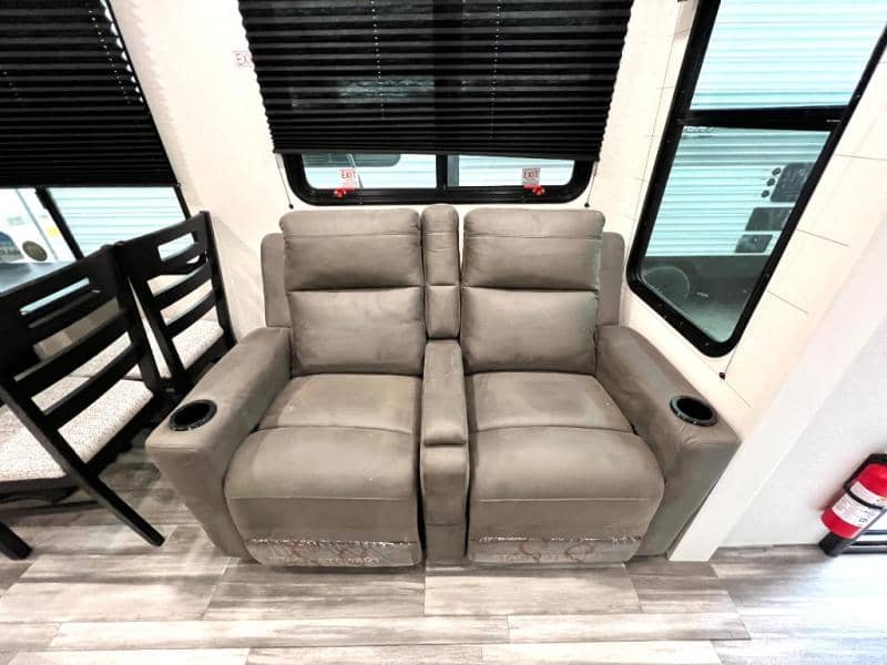 2026 Jayco 2026 Jayco Jay Flight Bungalow - thumbnail 16