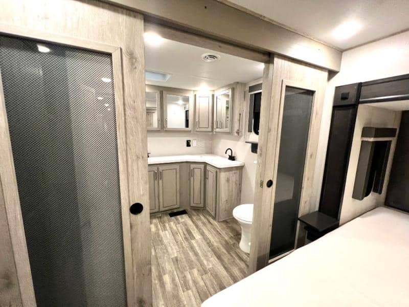 2022 Keystone RV 2022 Keystone RV Alpine - thumbnail 51