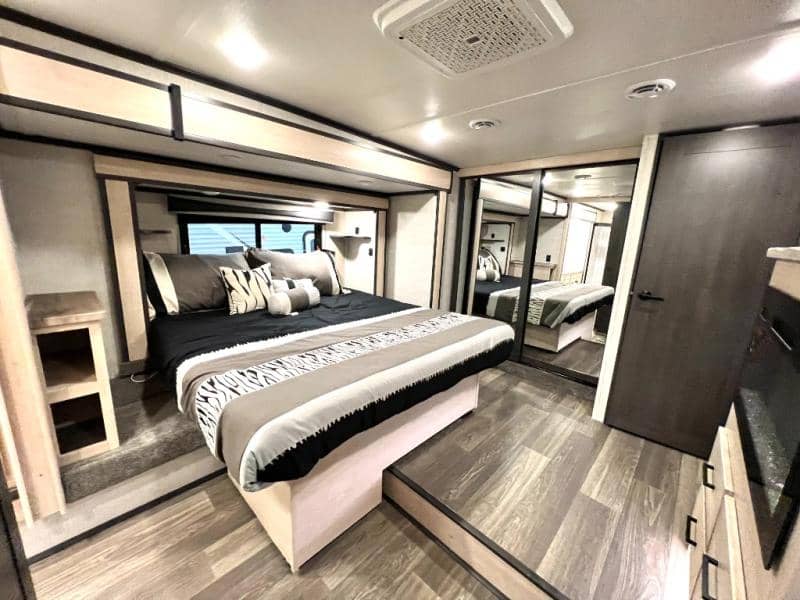 2024 CrossRoads 2024 CrossRoads Cameo - thumbnail 45