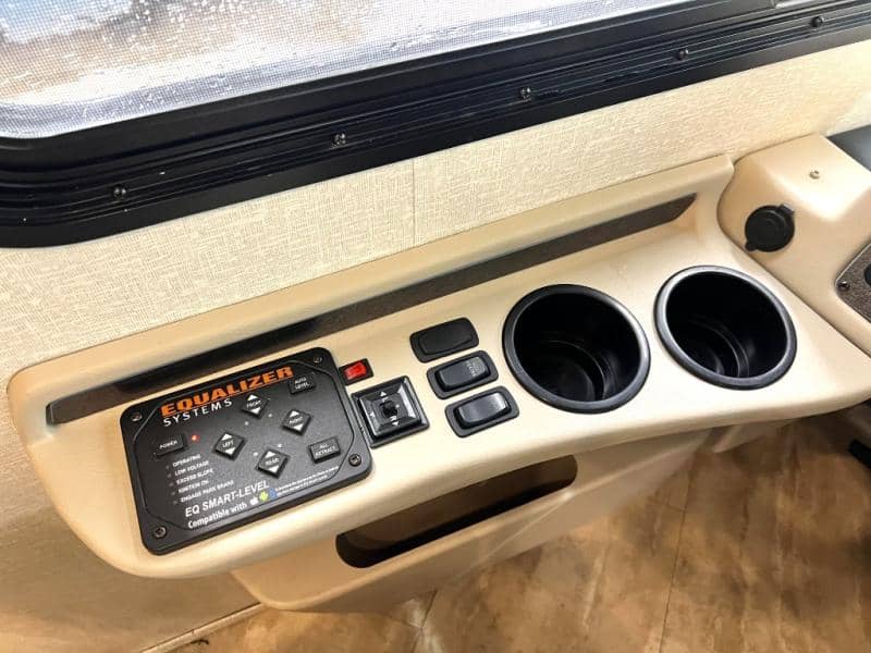 2020 NEWMAR 2020 NEWMAR Canyon Star - thumbnail 22