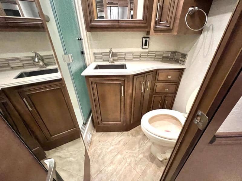 2020 NEWMAR 2020 NEWMAR Canyon Star - thumbnail 40