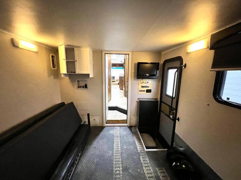 2013 Thor Motor Coach 2013 Thor Motor Coach Outlaw - thumbnail 48