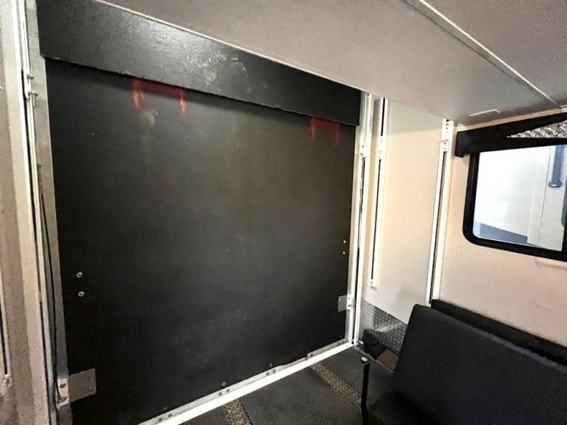 2013 Thor Motor Coach 2013 Thor Motor Coach Outlaw - thumbnail 51