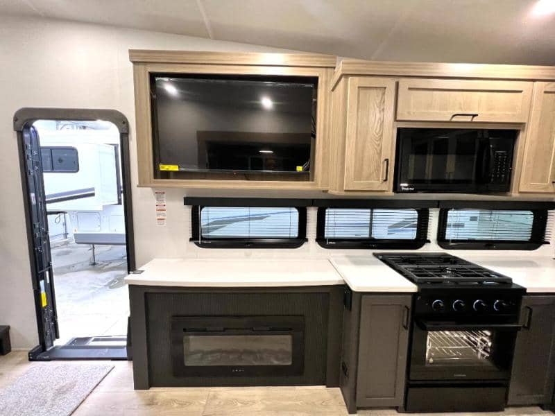 2026 Forest River 2026 Forest River Rockwood Signature - thumbnail 19