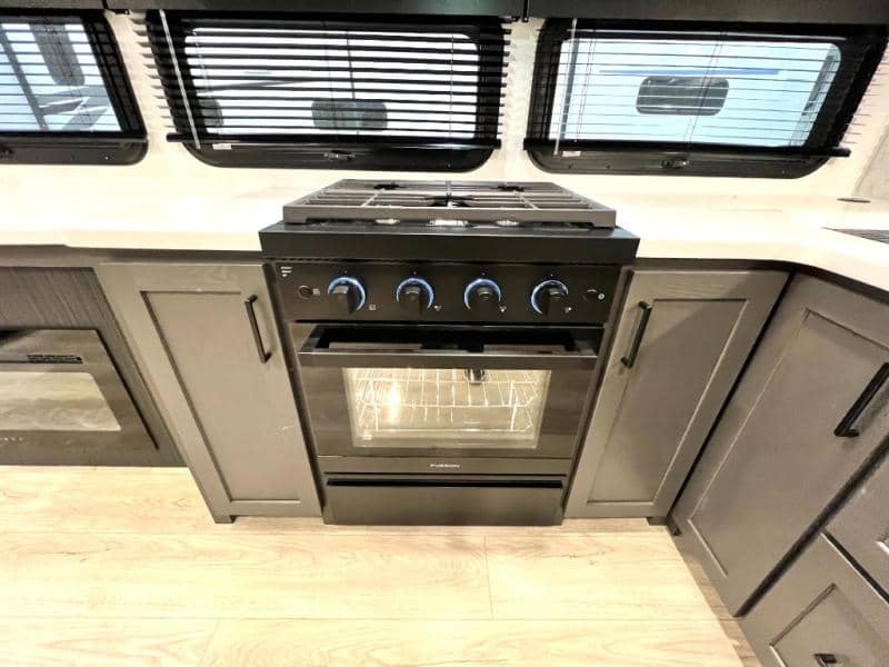 2026 Forest River 2026 Forest River Rockwood Signature - thumbnail 26