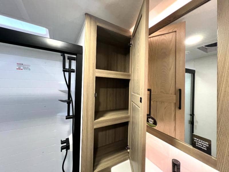 2026 Forest River 2026 Forest River Rockwood Signature - thumbnail 34