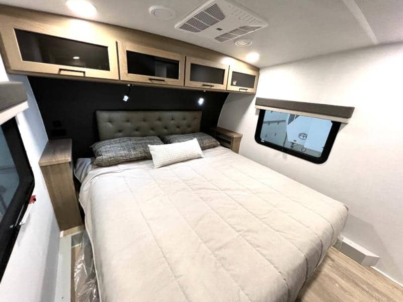 2026 Forest River 2026 Forest River Rockwood Signature - thumbnail 42